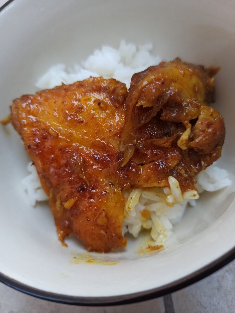 FREE-RANGE CHICKEN BRAISED CURRY