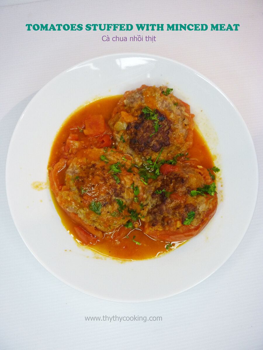 TOMATOES STUFFED WITH MINCED MEAT