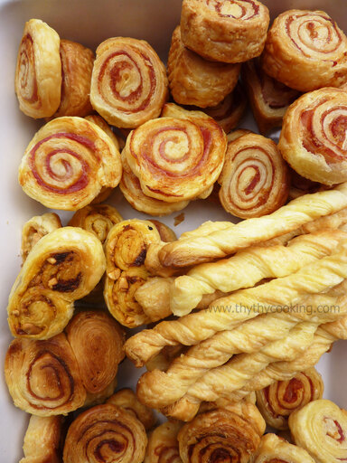 ITALIAN FINGER FOOD:  SALATINE WITH PUFF PASTRY
