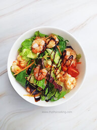 PRAWN GARDEN SALAD