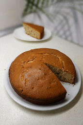 EASY WALNUT COFFEE CAKE WITH HONEY